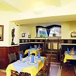 Heluan Hotel