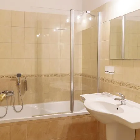 Hotell Heluan Karlovy Vary