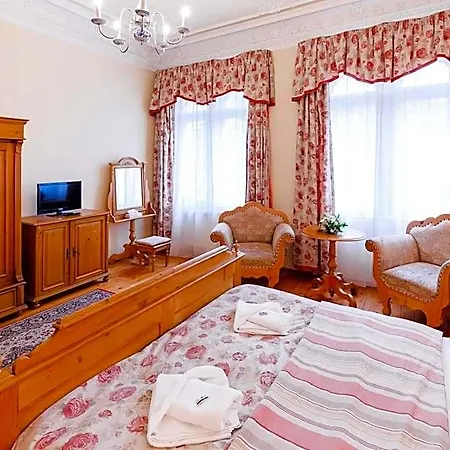 Otel Heluan