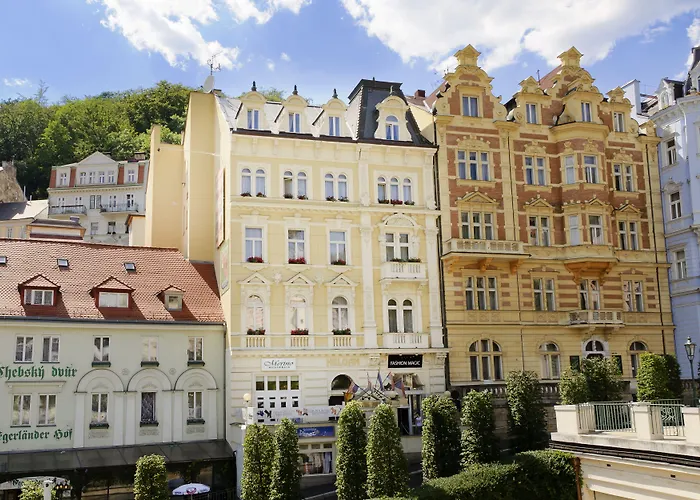 Hotel Heluan Karlowe Wary